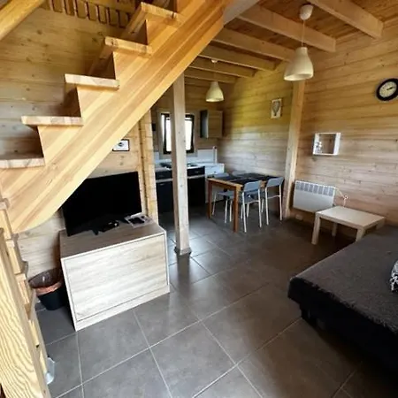 Lazurowy Brzeg Holiday home Mielenko