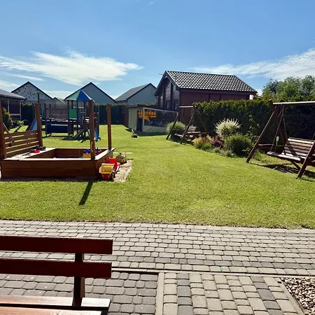 Lazurowy Brzeg Holiday home Mielenko